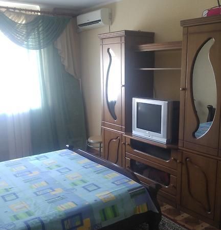 Roominniko Nikolayev Luaran gambar