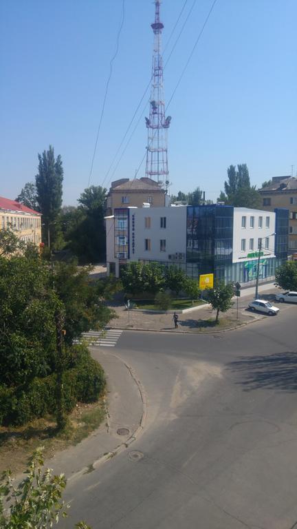 Roominniko Nikolayev Luaran gambar